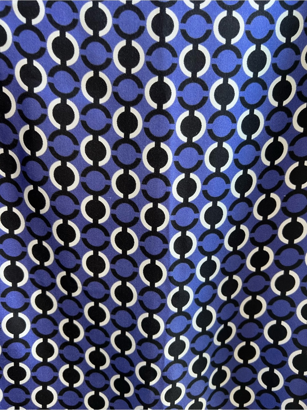 NWT W Collection 100% Silk Scarf Blue Black White Geometric Print 27” Square - Picture 3 of 9